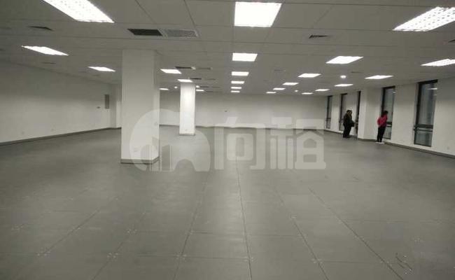 国家会展中心写字楼 150m²办公室 4.59元/m²/天 精品装修