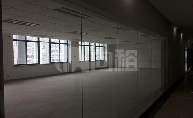 杨浦都市工业园 115m²办公室 2.6元/m²/天 简单装修