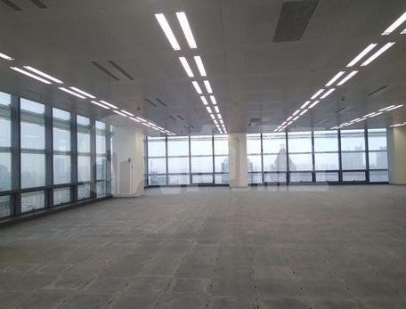 泰康保险大厦写字楼 641m²办公室 8.1元/m²/天 简单装修