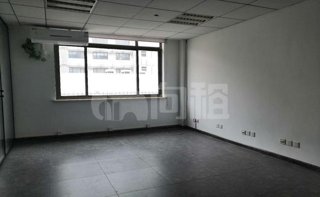 桂箐园 130m²办公室 3.6元/m²/天 简单装修