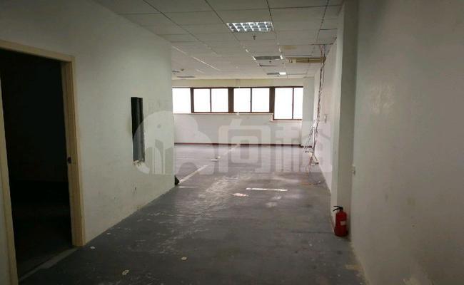 桂箐园 458m²办公室 2.9元/m²/天 中等装修
