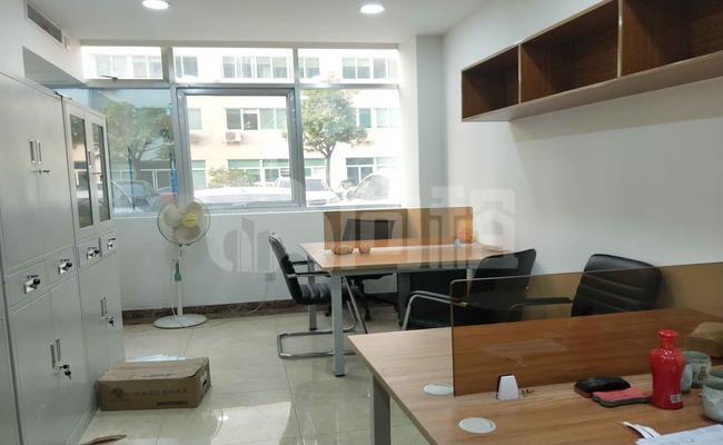 中天科技园二期 105m²办公室 1.9元/m²/天 中等装修