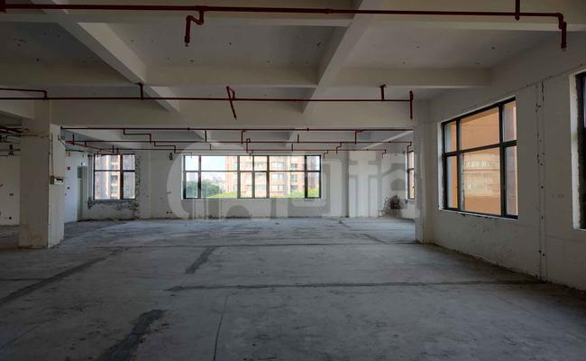 腾飞莲花商务园 1100m²办公室 4.3元/m²/天 毛坯