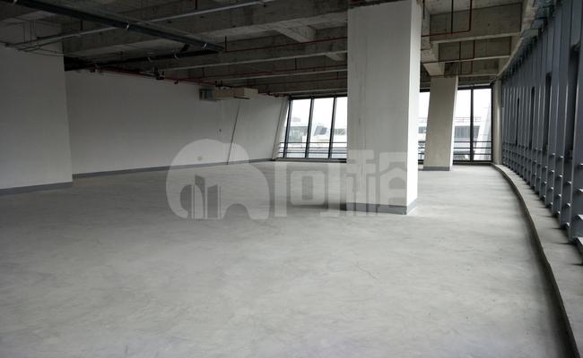 虹桥正荣中心 133m²办公室 4.2元/m²/天 毛坯