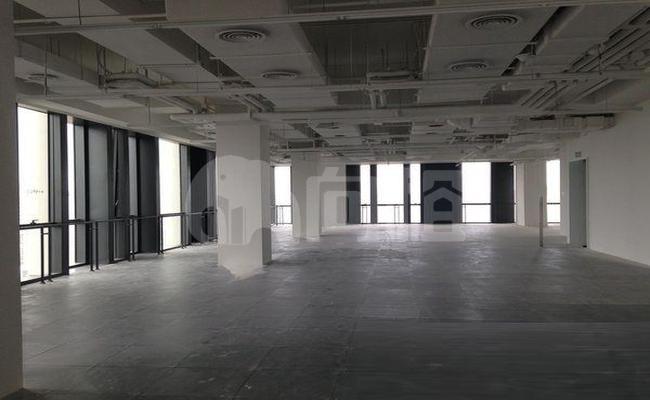 漕河泾软件大厦 380m²办公室 3.9元/m²/天 中等装修