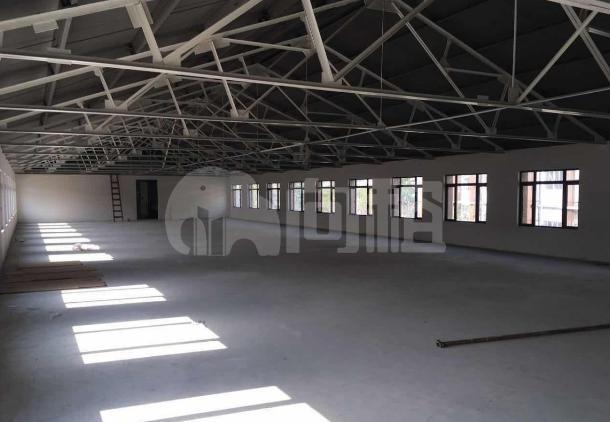 上海财经大学科技园写字楼 194m²办公室 4.5元/m²/天 中等装修