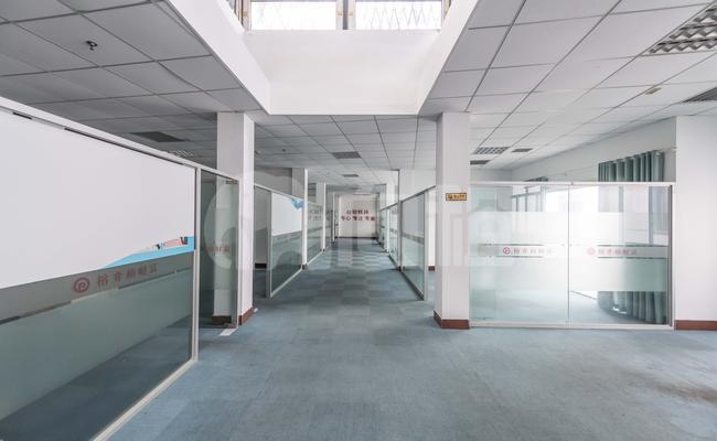 恒大长青坊创意园 481m²办公室 3.3元/m²/天 中等装修