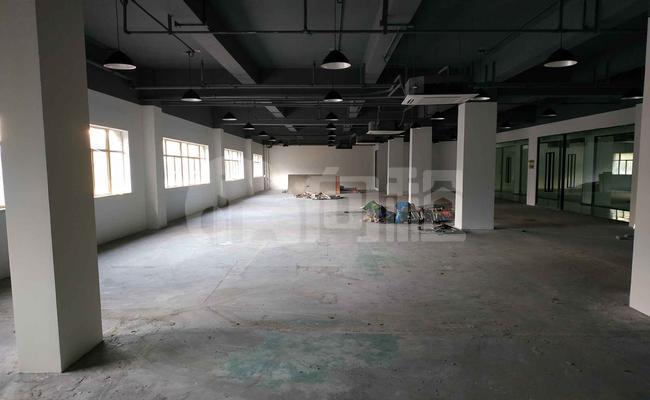 桂果园 193m²办公室 3.4元/m²/天 中等装修