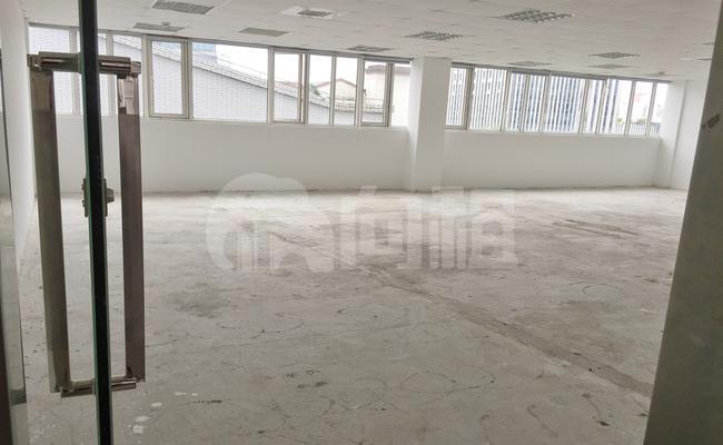 新漕河泾大厦 227m²办公室 4.3元/m²/天 简单装修