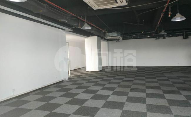 张江国家数字出版基地写字楼 28m²办公室 4.77元/m²/天 中等装修