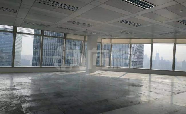 上海国金中心写字楼 240m²办公室 16.66元/m²/天 简单装修