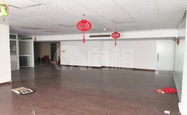 上海商务中心 238m²办公室 1.6元/m²/天 精品装修