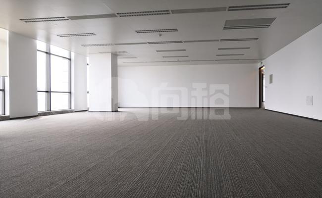 国华国际广场 103m²办公室 4.8元/m²/天 中等装修