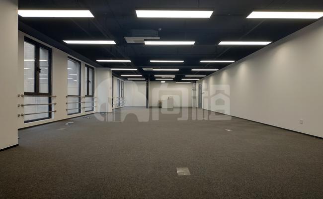 INNO创智-INNO OFFICE 57m²办公室 4.6元/m²/天 中等装修