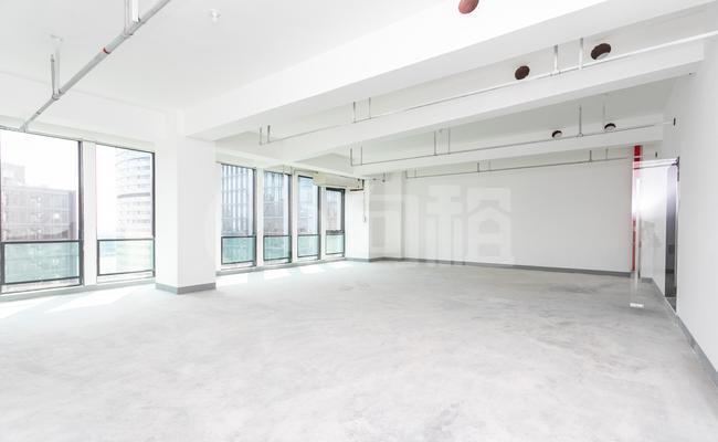 华西融创中心写字楼 120m²办公室 5.67元/m²/天 毛坯
