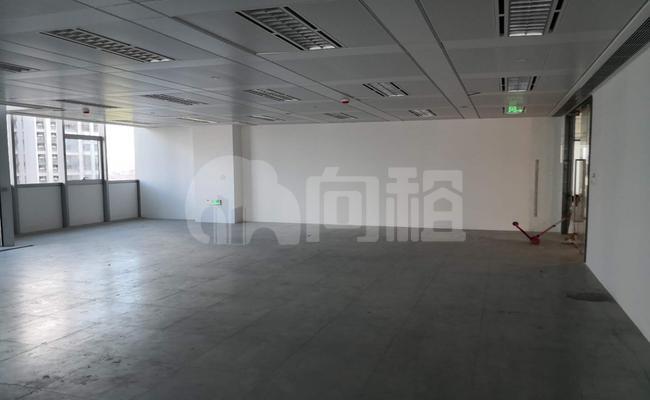 东航滨江中心写字楼 337m²办公室 6.12元/m²/天 简单装修