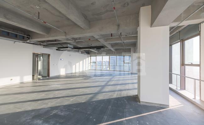 君庭广场 211m²办公室 4.6元/m²/天 中等装修