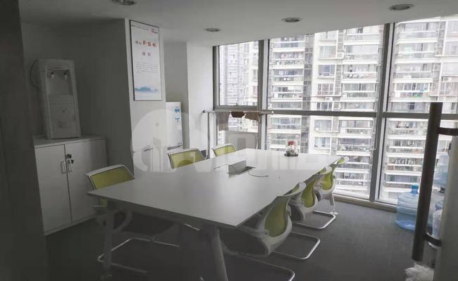 绿洲中环中心 138m²办公室 4.1元/m²/天 中等装修