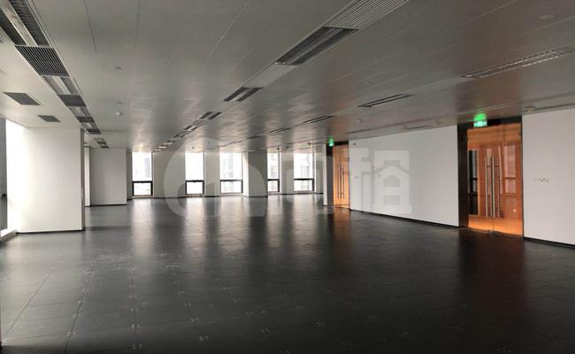 浦东嘉里城写字楼 150m²办公室 7.83元/m²/天 中等装修
