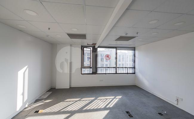 星汇广场一期 158m²办公室 2.3元/m²/天 中等装修