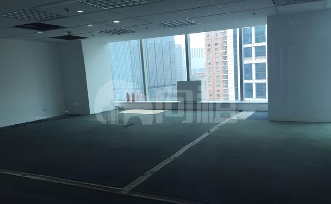 新上海国际大厦写字楼 339m²办公室 4.68元/m²/天 中等装修