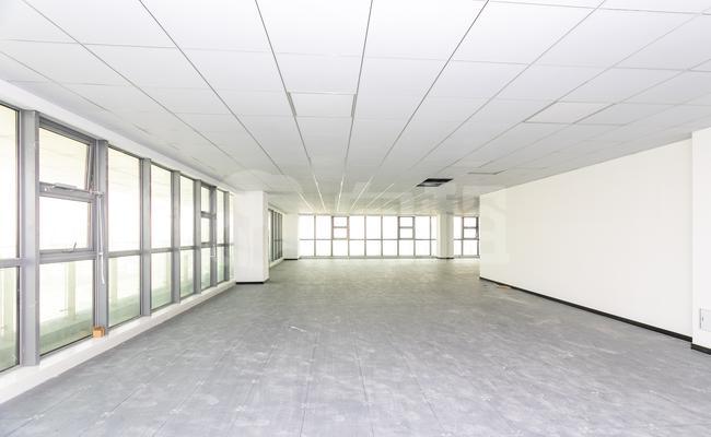 江程资产大厦 670m²办公室 4元/m²/天 中等装修