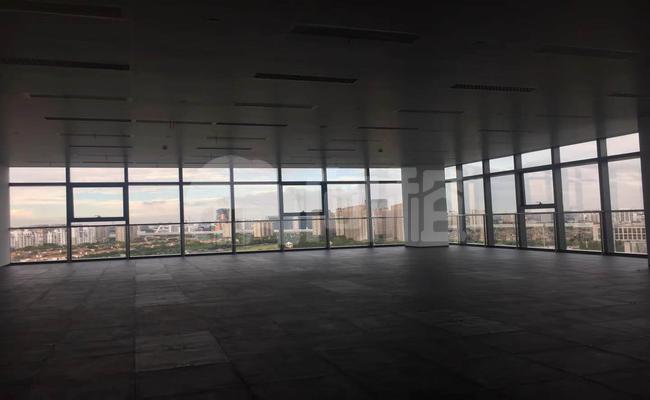 展想中心写字楼 320m²办公室 4.59元/m²/天 中等装修