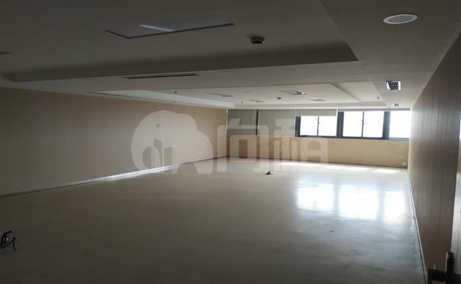 东方环球企业中心 1948m²办公室 4.7元/m²/天 中等装修