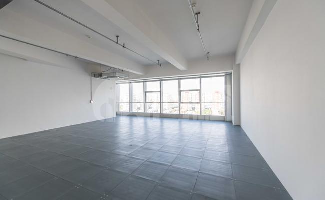 普洛斯大厦写字楼 1493m²办公室 6.12元/m²/天 简单装修