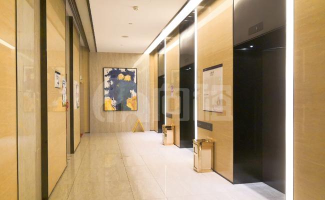 创智天地企业中心 235m²办公室 4.6元/m²/天 简单装修