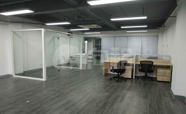 智慧湾科创园 107m²办公室 2.5元/m²/天 中等装修