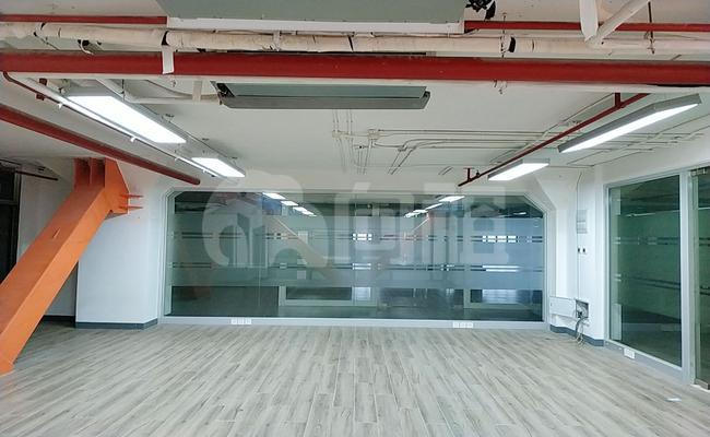 智慧湾科创园 110m²办公室 2.1元/m²/天 中等装修