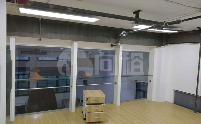 徐汇德必易园 178m²办公室 4元/m²/天 精品装修