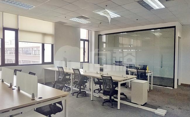 远中产业园 166m²办公室 4元/m²/天 简单装修