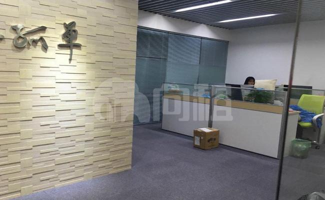 徐汇万科中心写字楼 248m²办公室 4.68元/m²/天 中等装修