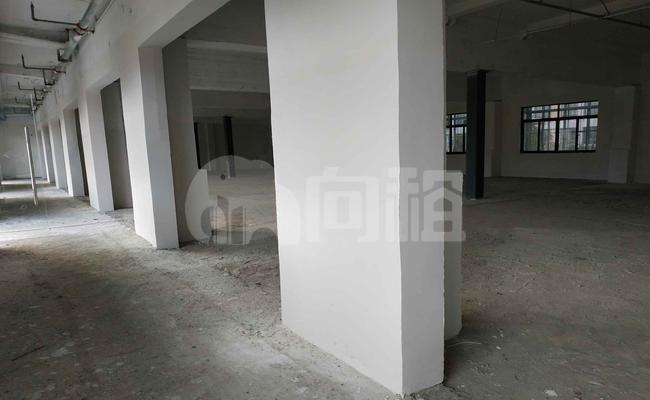 上海乐业loft创意中心 123m²办公室 2.5元/m²/天 毛坯