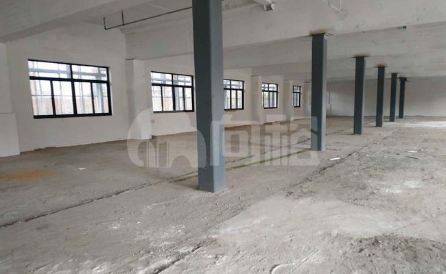 上海乐业loft创意中心 78m²办公室 1.9元/m²/天 毛坯