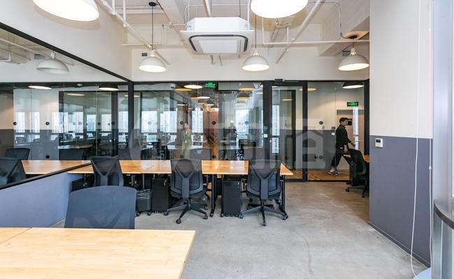 新梅联合广场 wework 40m²共享办公 精品装修