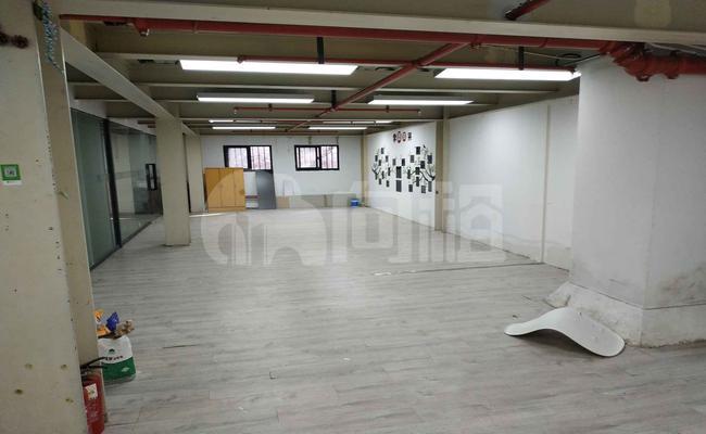 江园创意园 87m²办公室 2.7元/m²/天 简单装修