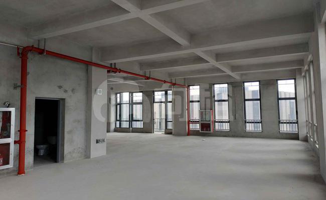 嘉南红塔广场 398m²办公室 1.9元/m²/天 毛坯