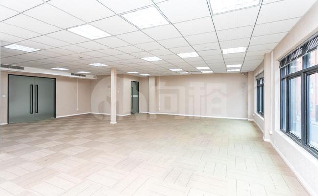 台尚创意园 469m²办公室 3.3元/m²/天 中等装修