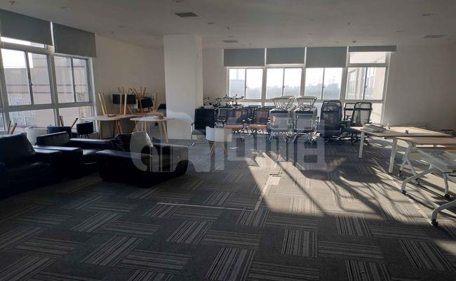 合创空间一期 450m²办公室 2.7元/m²/天 中等装修