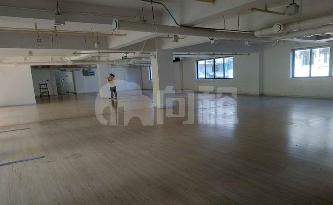 长宁德必易园写字楼 392m²办公室 6.12元/m²/天 中等装修