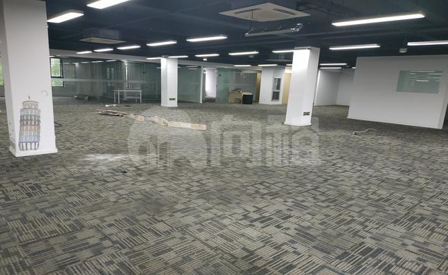 2577创意大院 118m²办公室 4.7元/m²/天 中等装修