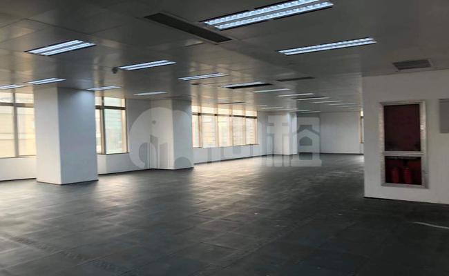 世界贸易大厦写字楼 155m²办公室 7.29元/m²/天 中等装修