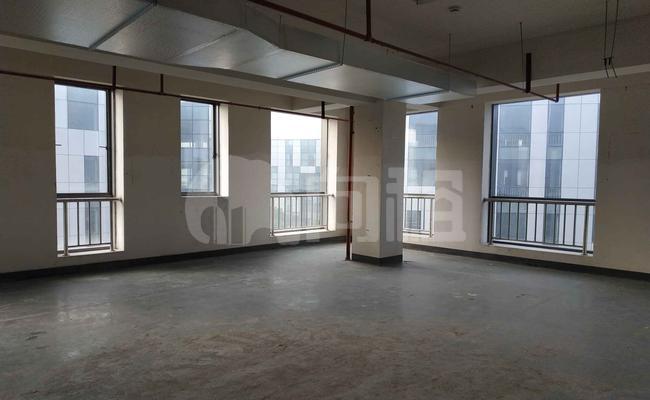 上海国际研发总部基地 107m²办公室 3元/m²/天 简单装修