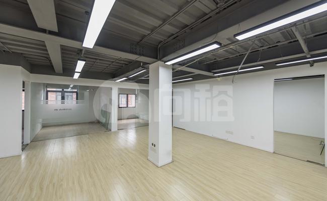 比乐5H创意办公空间 206m²办公室 2.9元/m²/天 简单装修