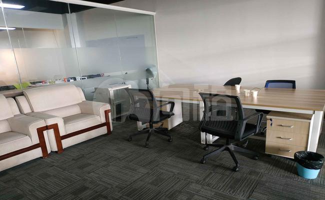沃众创业园 52m²办公室 2.7元/m²/天 精品装修