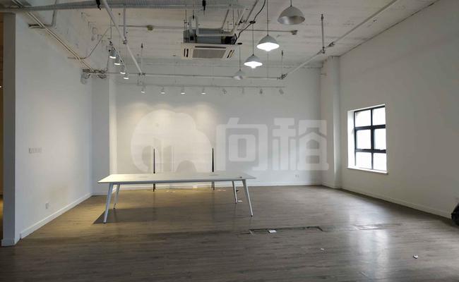 新发现梦园写字楼 237m²办公室 5.13元/m²/天 中等装修