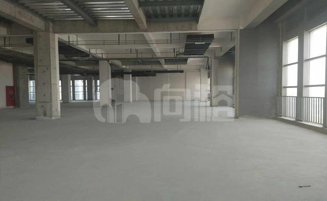 中环-汇智1400 707m²办公室 3.8元/m²/天 毛坯